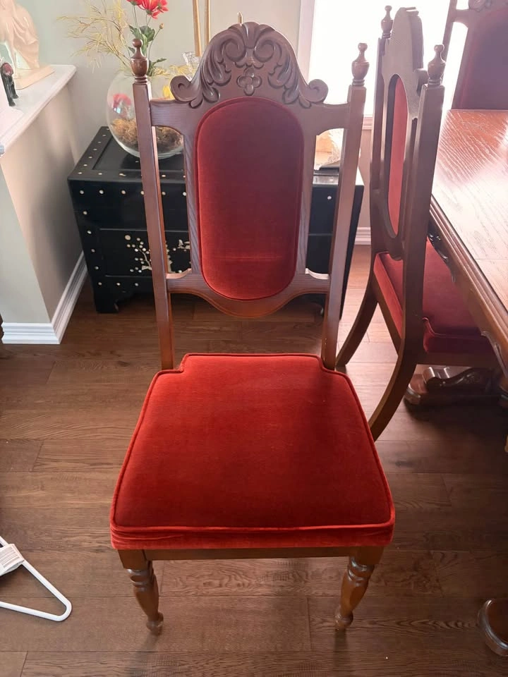 Solid Wood Dining Room Set – Table, 8 Chairs & China Cabinet - photo 2