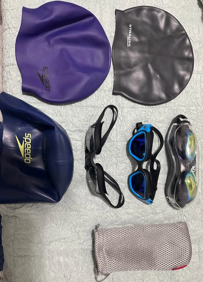 Swimming glasses and caps set - Never used - photo 5