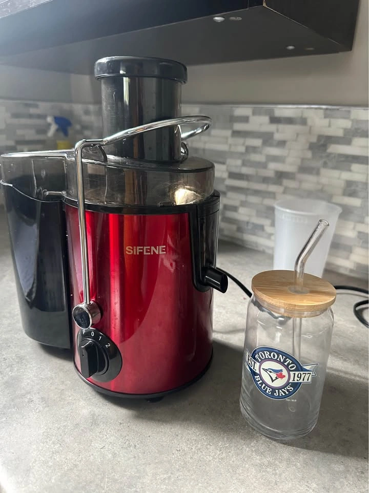 SIFENE Compact Centrifugal Juicer with 2 Blue Jays Mugs - photo 3