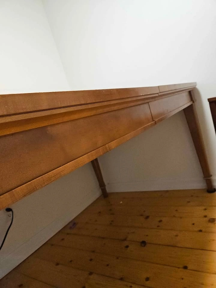 Extendable solid wood dining table - photo 2