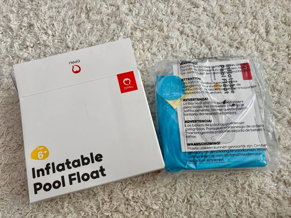 Inflatable Swan Pool Float - photo 3