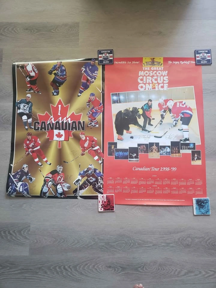 HOCKEY ITEMS / HOCKEY BOOKS - photo 2