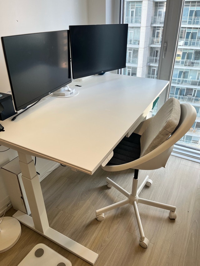 Sale until Aug 20 only : IKEA desk chair