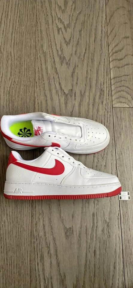 Nike Air Force 1