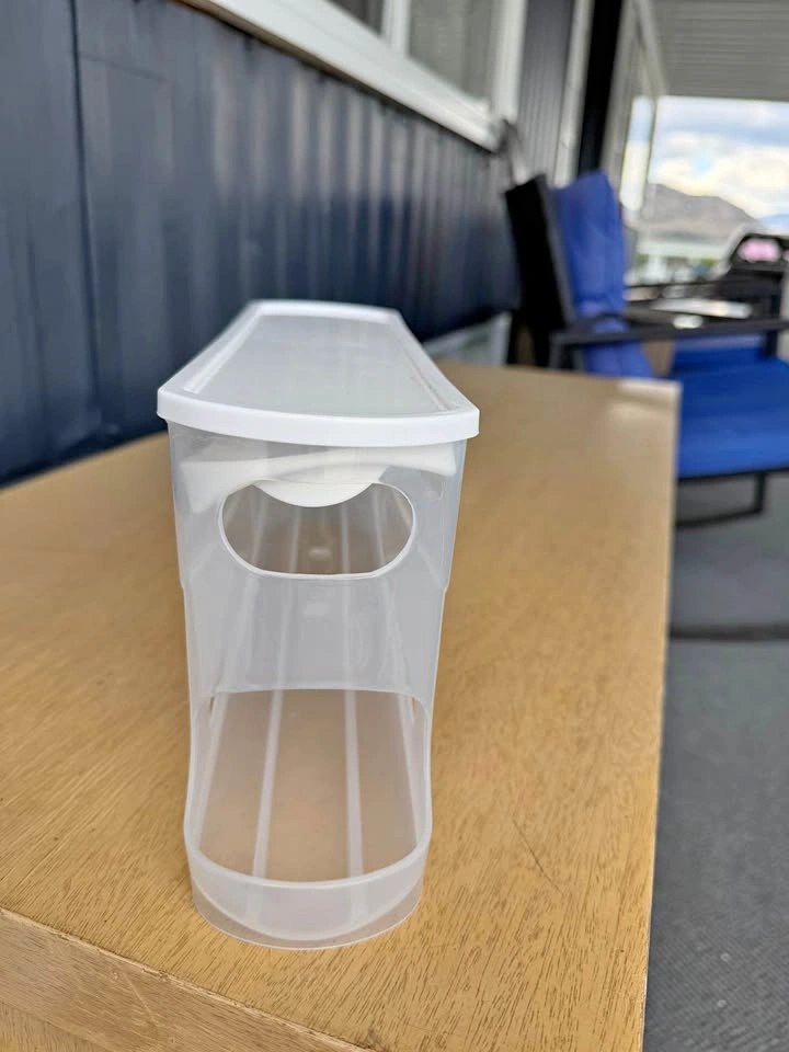 Rolling Egg Dispenser for Refrigerator