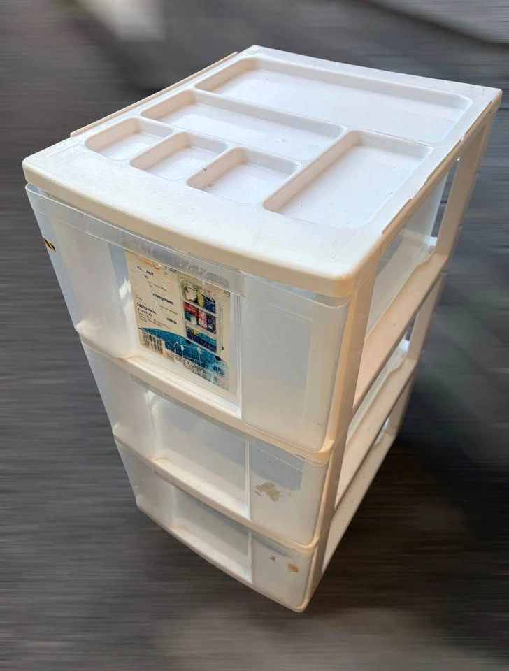 3-Drawer Plastic Storage Cart with Organizer Top Used condition - photo 2