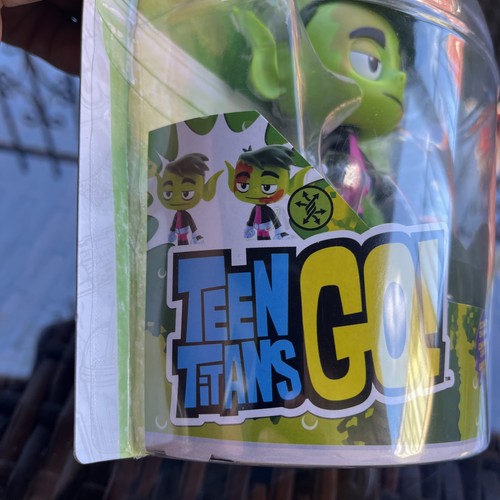 DC Comics Teen Titans Go! Twisty Titan Beast Boy Figure - photo 4