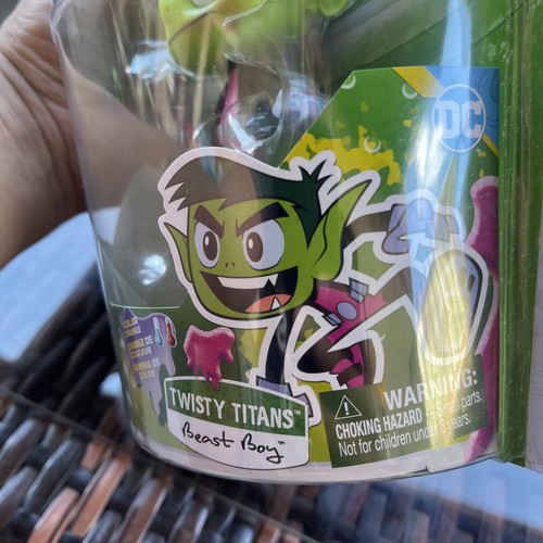 DC Comics Teen Titans Go! Twisty Titan Beast Boy Figure - photo 5
