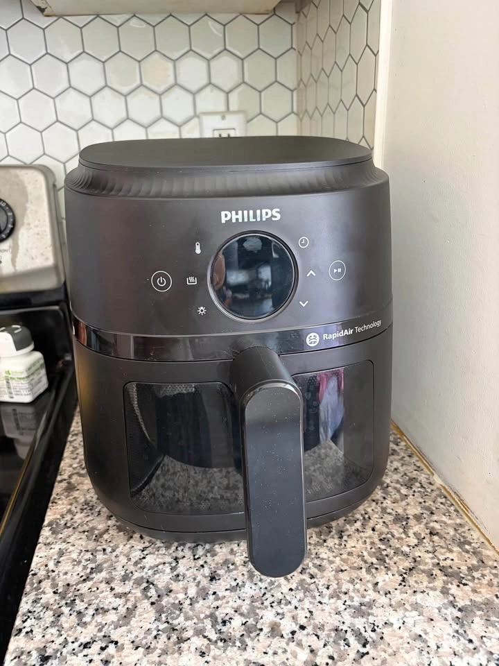 Coffee Machine and Airfryer - photo 3