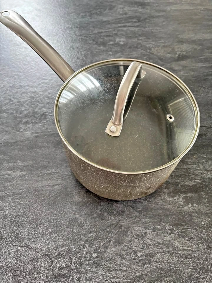 8” Non-Stick Saucepan with Glass Lid
