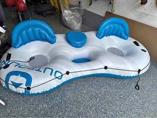 Outbound Connectable 2-Person Tube