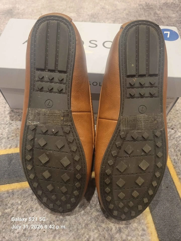 Ladies Shoes Size 7 - photo 4