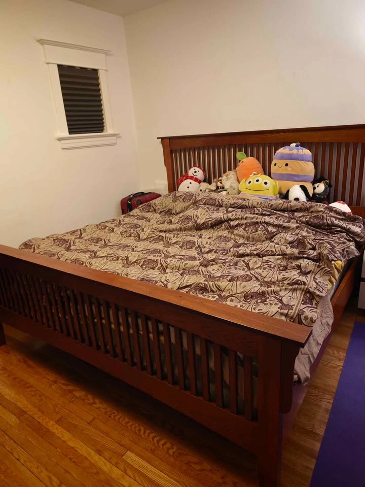 King Size Wood Bed Frame + Mattress - photo 3