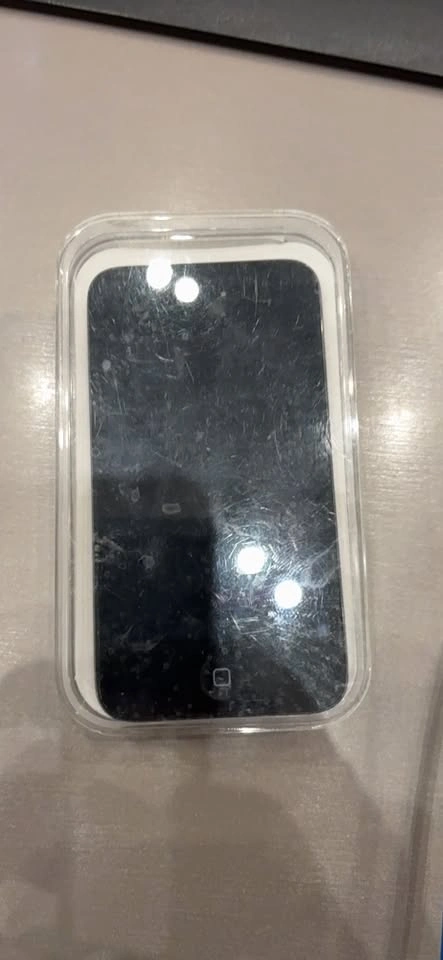 Apple iPod Touch Media Player - working factory reset - photo 4