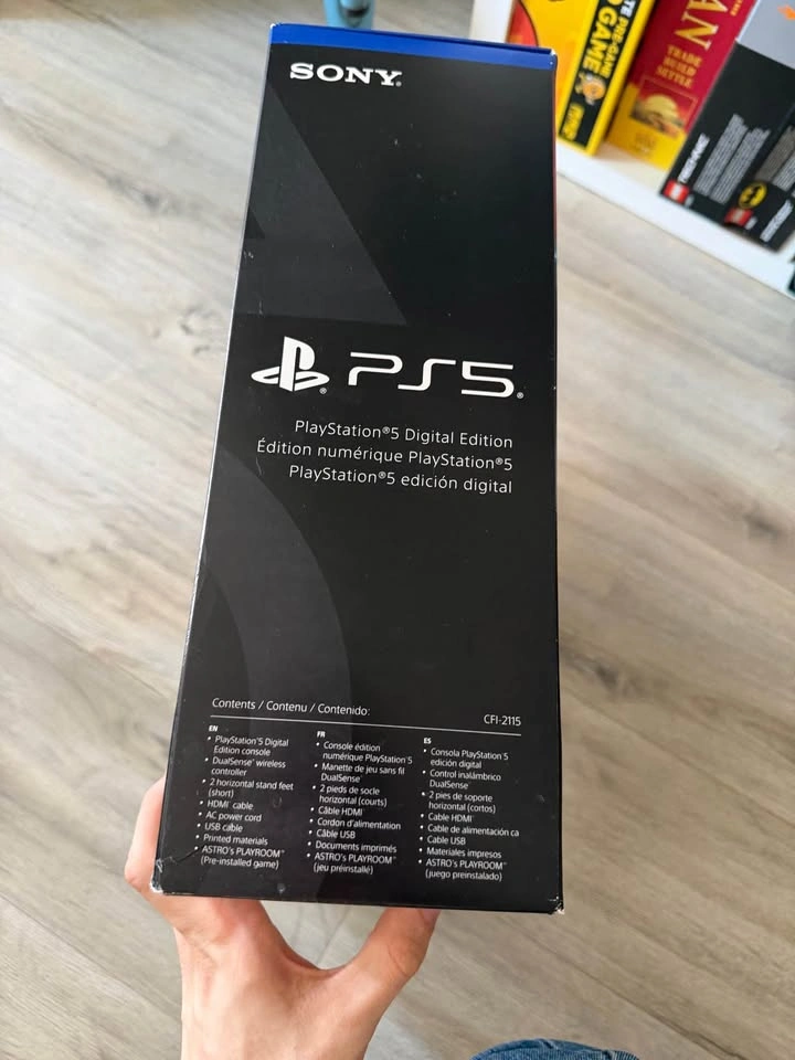 Sony PlayStation 5 Digital Edition 825gb - photo 2