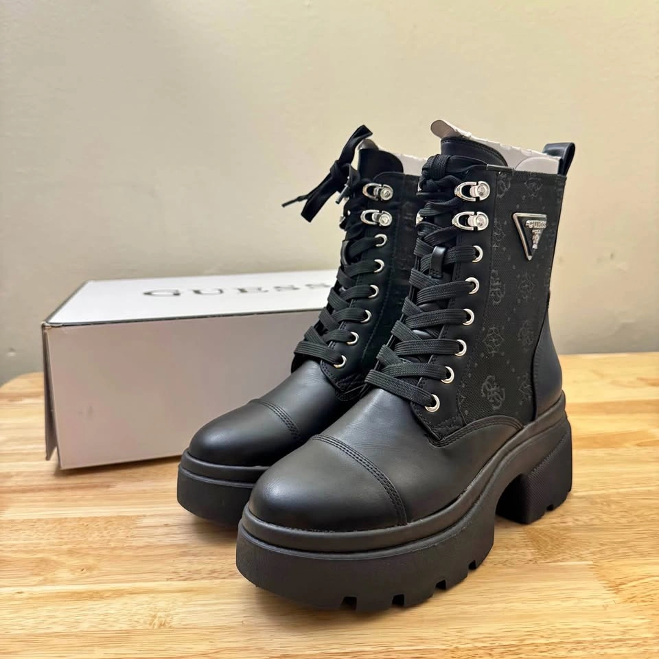 Guess Yarini platform combat boots - Black - Women’s size 7