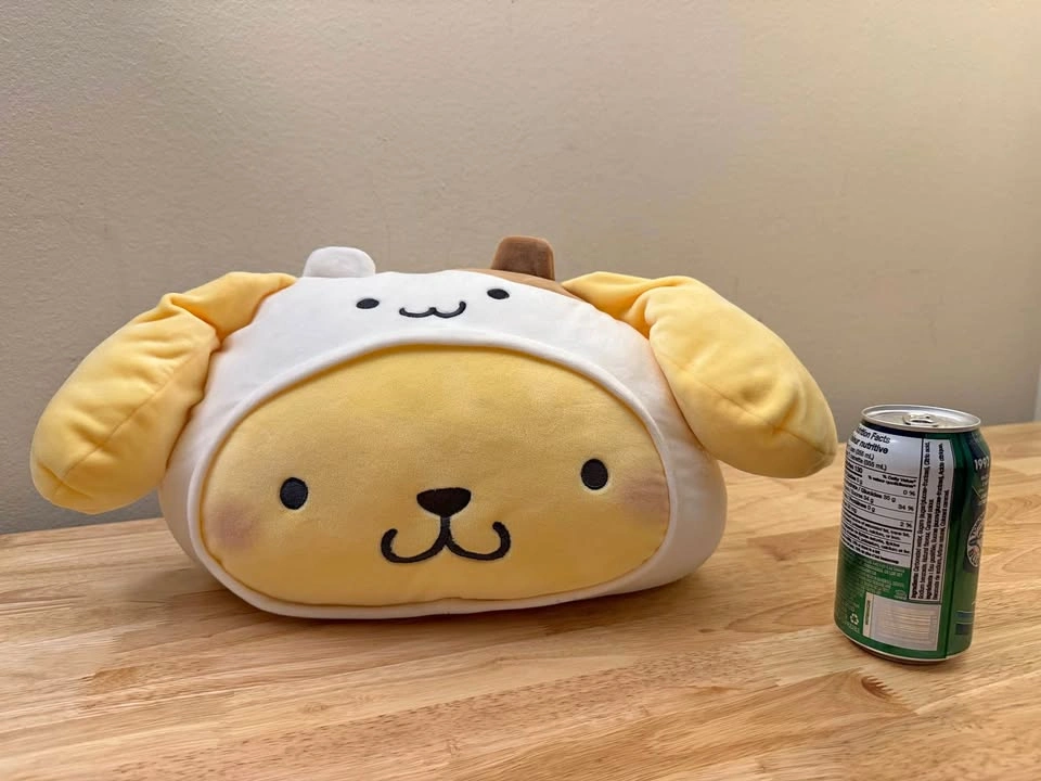 Miniso Pompompurin pillow - like new