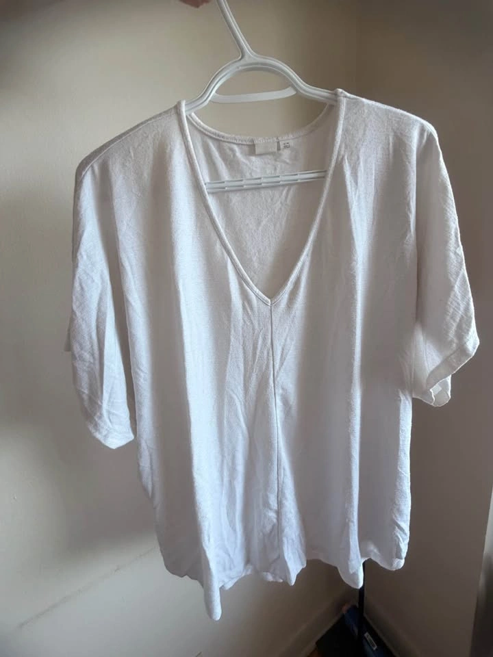 Gap V-Neck T-Shirt size XL - photo 5