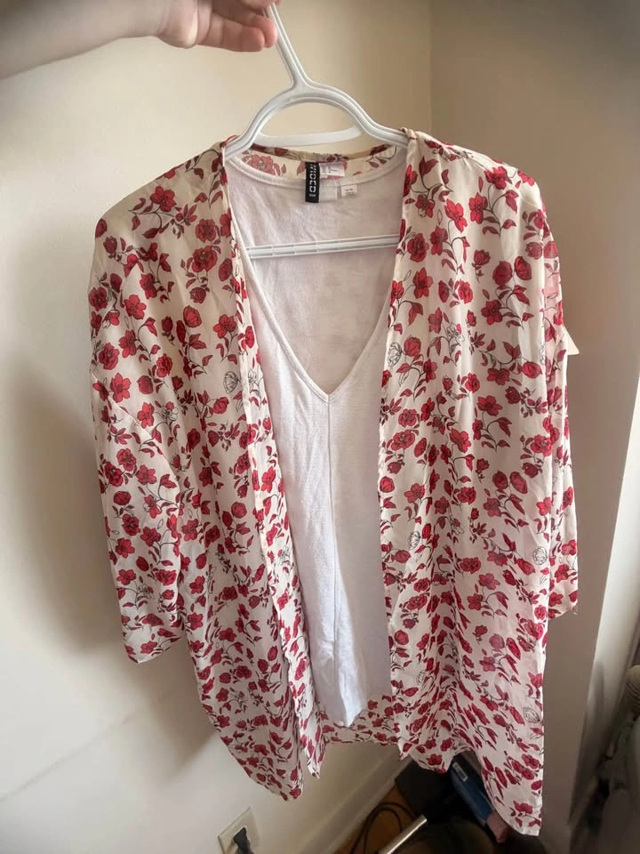 H&M Divided Floral Kimono size Medium - photo 3