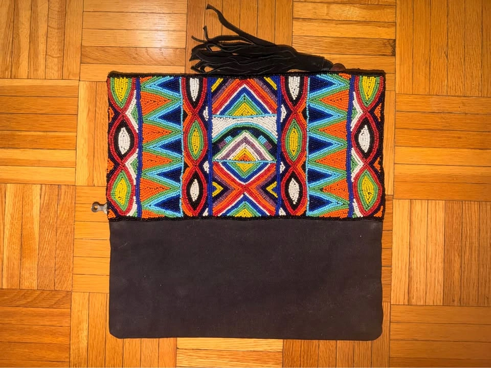 Beaded Tribal Pattern Foldover Clutch - photo 4