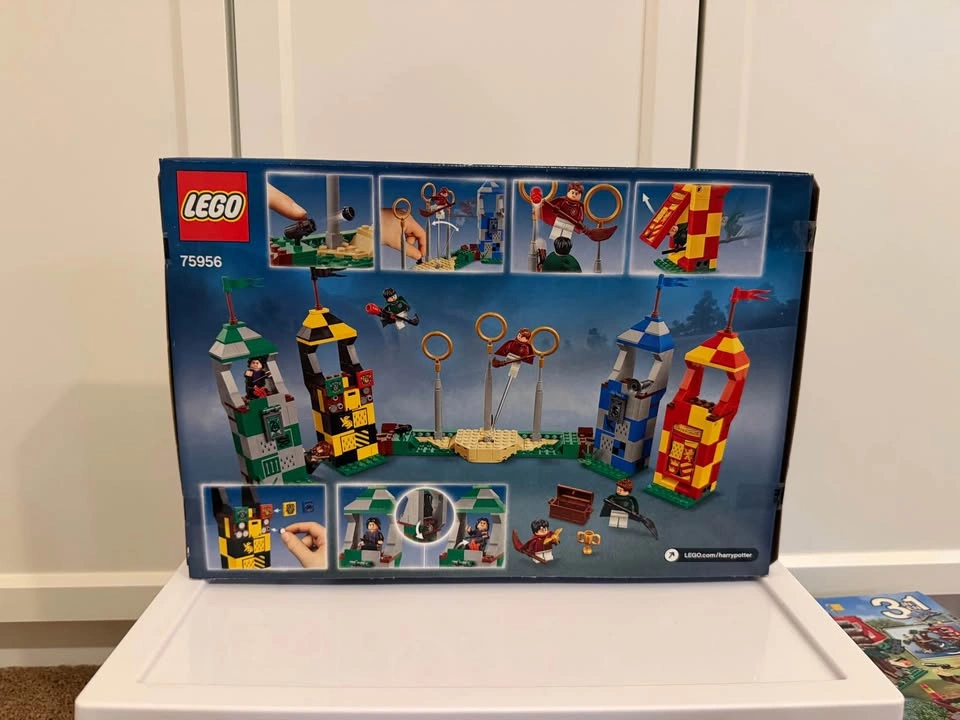 LEGO 75956 Harry Potter: Quidditch Match - photo 2