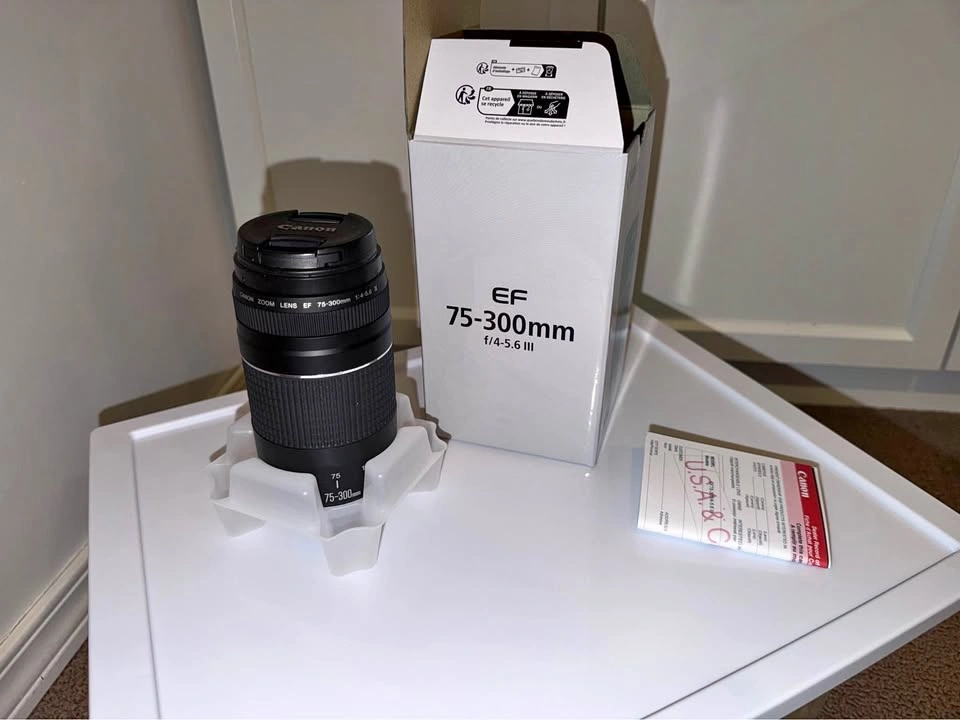 Canon EF 75-300mm lens