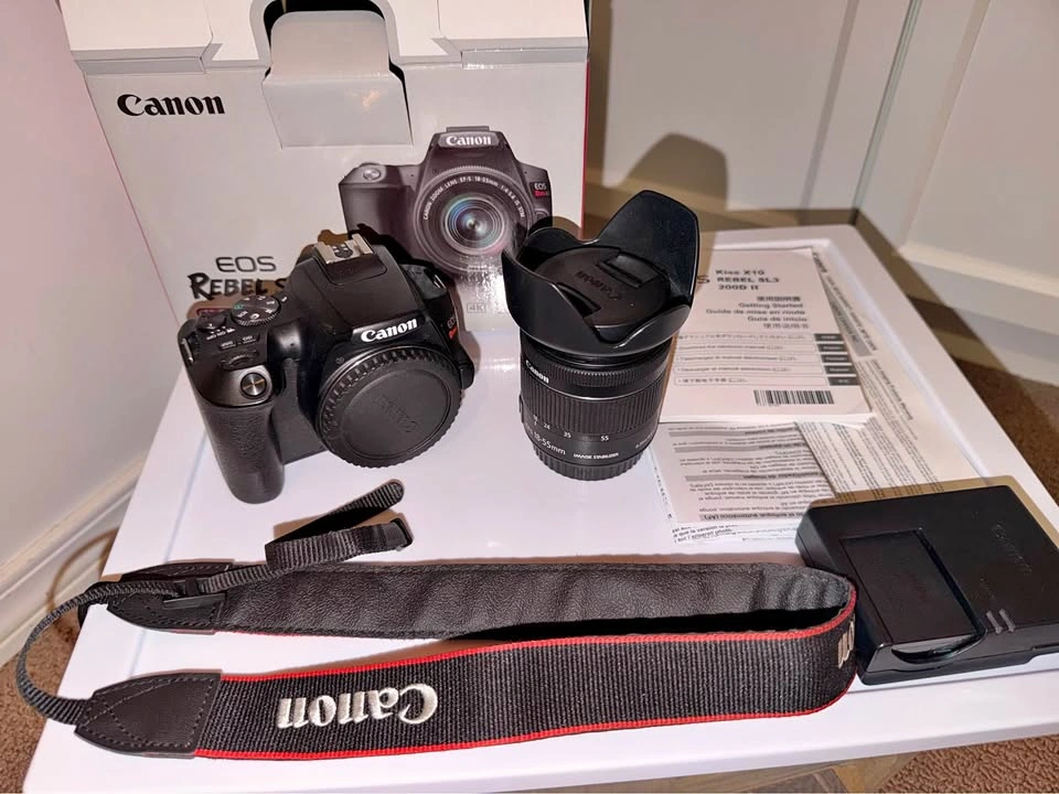 Canon EOS Rebel SL3 (200D II) + Lens Kit