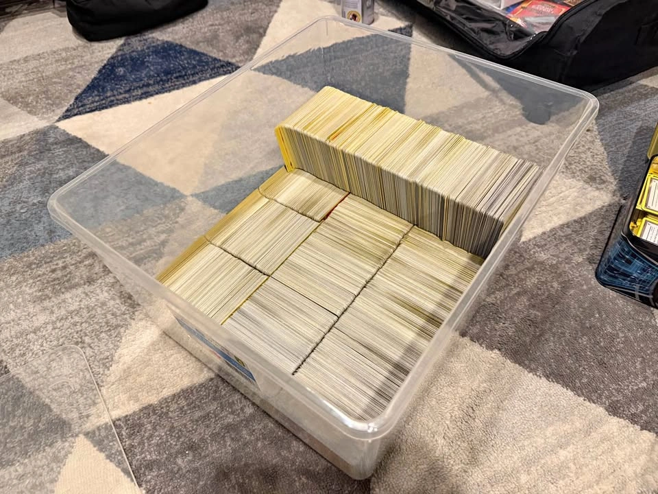 3000~ Pokémon Cards (read desc)