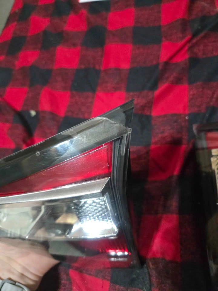 OEM 2017-2019 Ford Escape Tail Light Assemblies (2017-2019) - photo 2