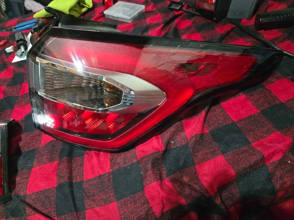 OEM 2017-2019 Ford Escape Tail Light Assemblies (2017-2019) - photo 5