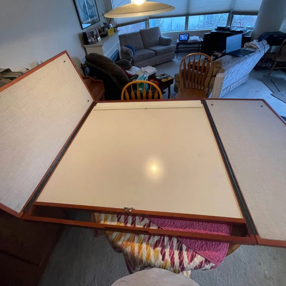 4’x4’ Crafting Cabinet/Whiteboard - photo 3