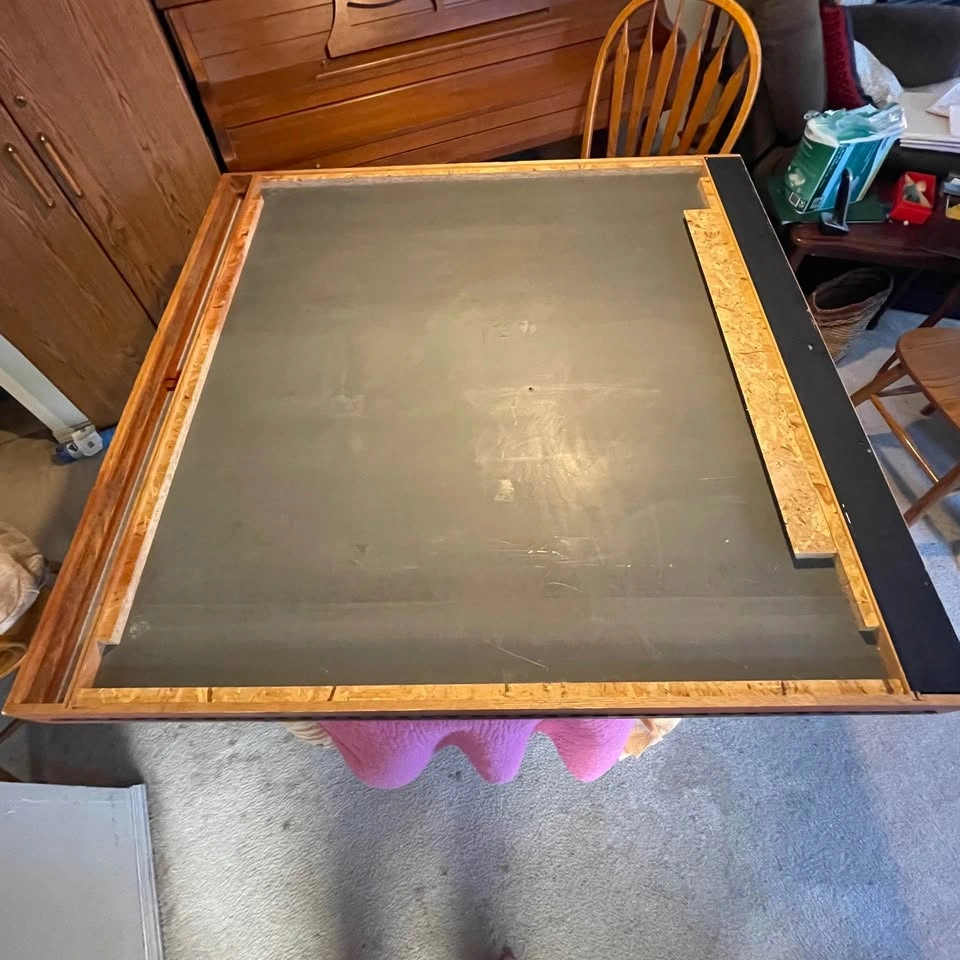 4’x4’ Crafting Cabinet/Whiteboard - photo 4