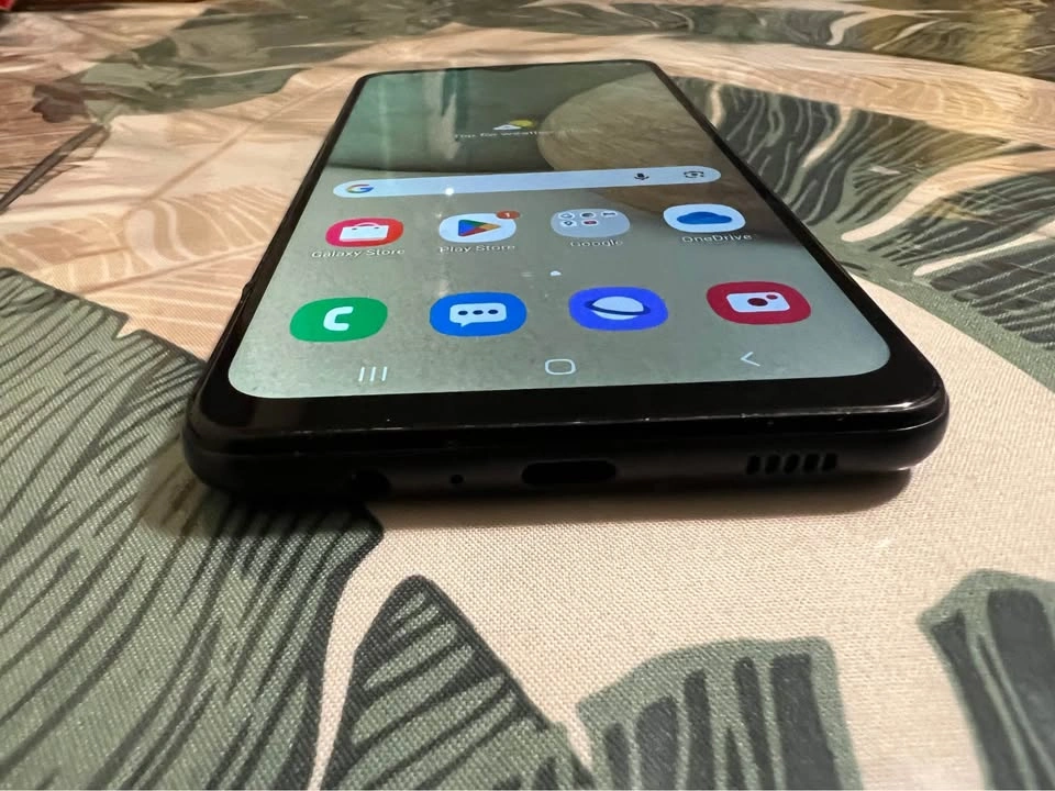 Samsung A12 Smartphone - photo 3