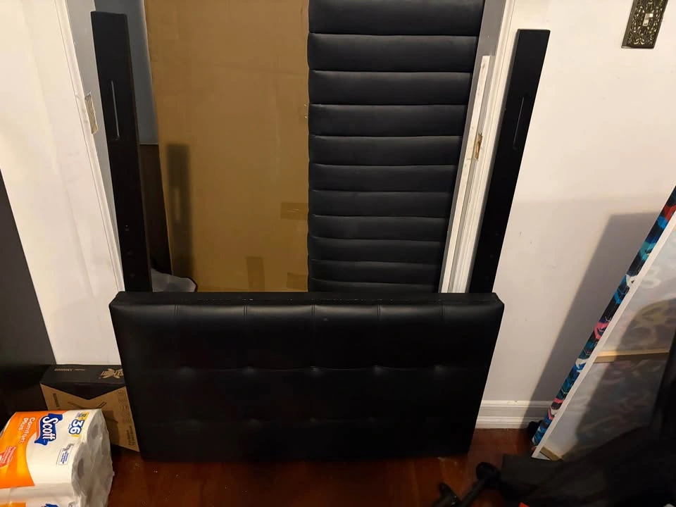 Twin headboard - photo 2