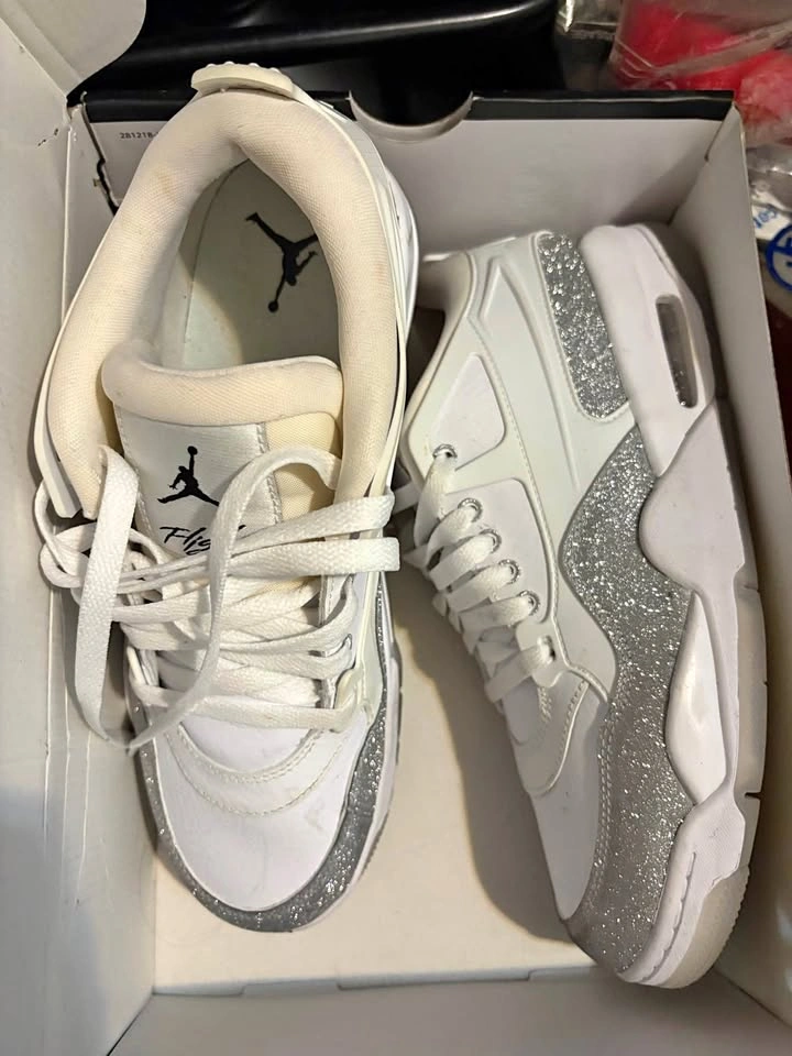Jordan Sneakers