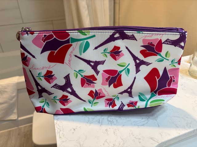 Lancôme Paris Cosmetics Bag