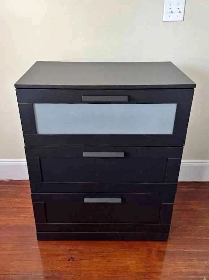Chest of drawer in excellent condition
