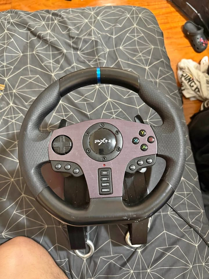 Gaming steering wheel