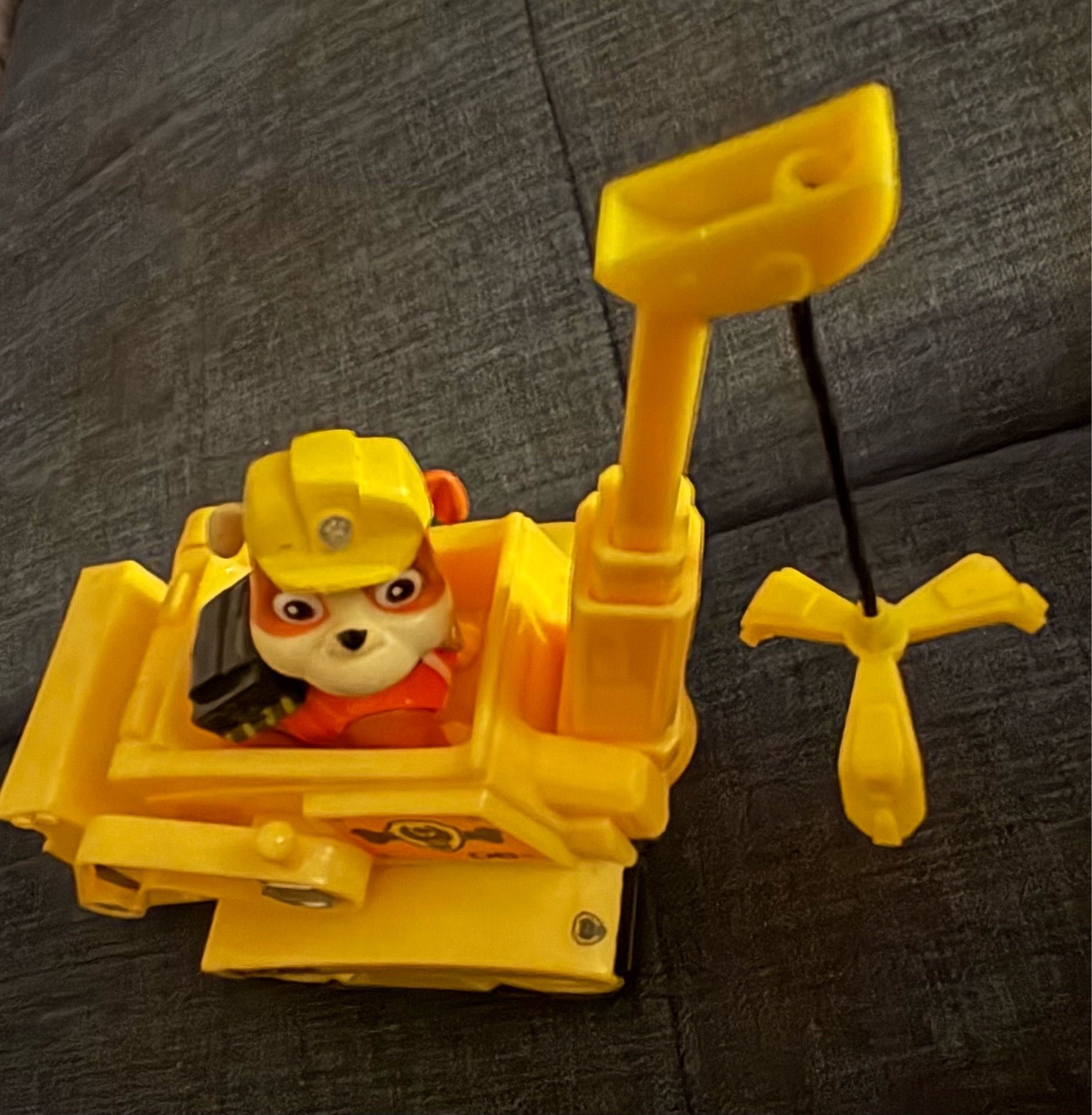 PAW Patrol Toy Lot - 4 Vehicles & Mini Figure Crew - photo 2