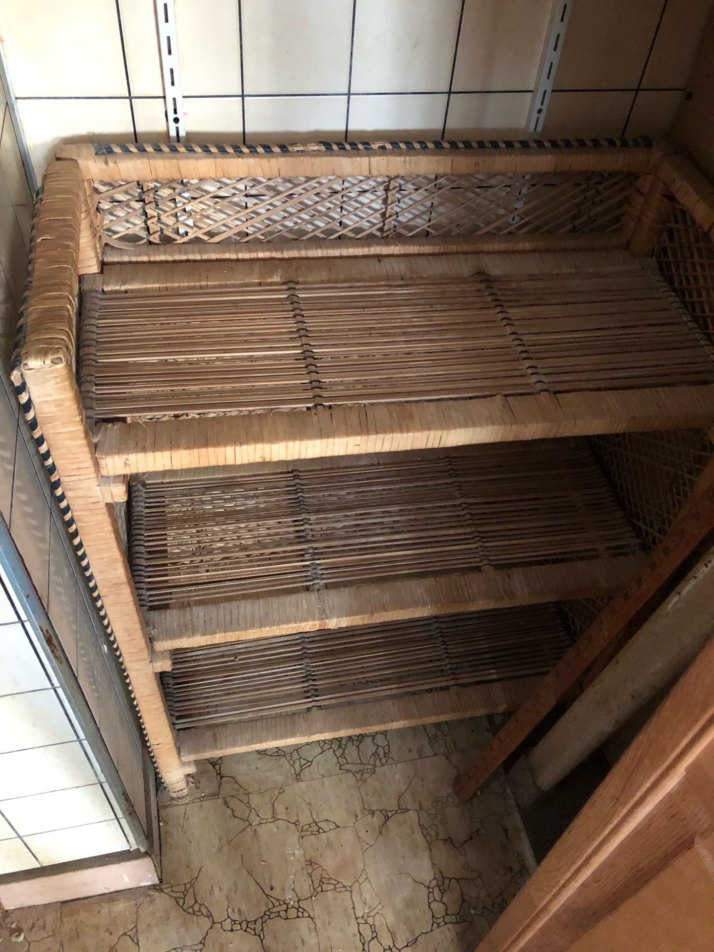 Vintage 3-Piece Matching Wicker Storage Set - photo 3