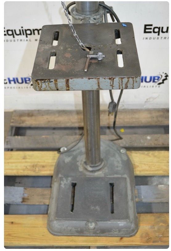 RARE Pre-WWII 1939 Delta Milwaukee Heavy Duty Floor Drill Press - photo 2