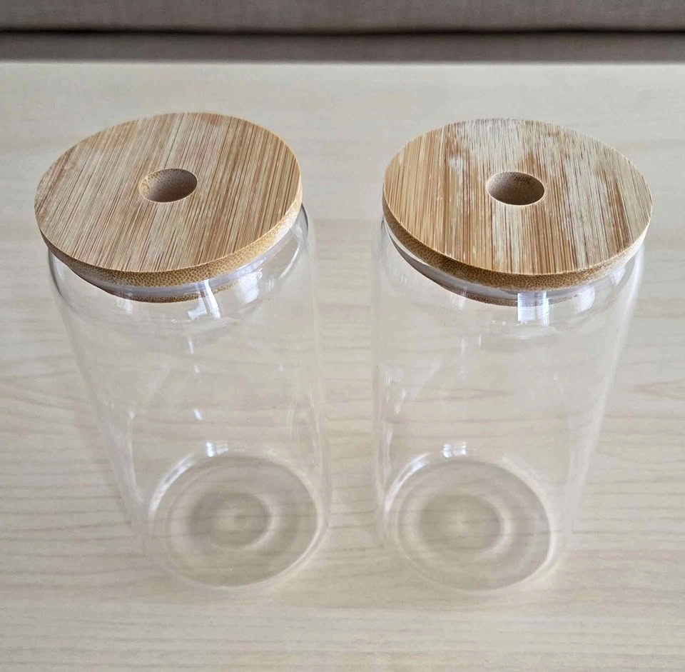 Set of Glass Tumblers with Bamboo Lids