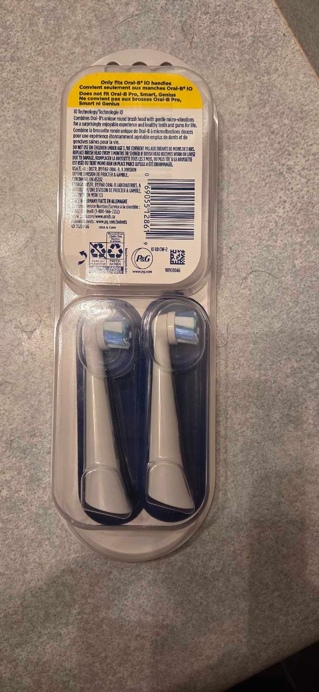 Oral B iO brush heads - photo 2