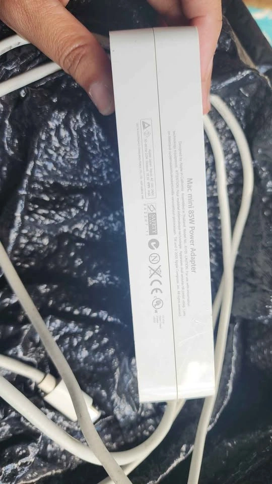 Mac mini 85w power adapter - photo 2