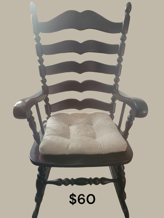 Rocking chair