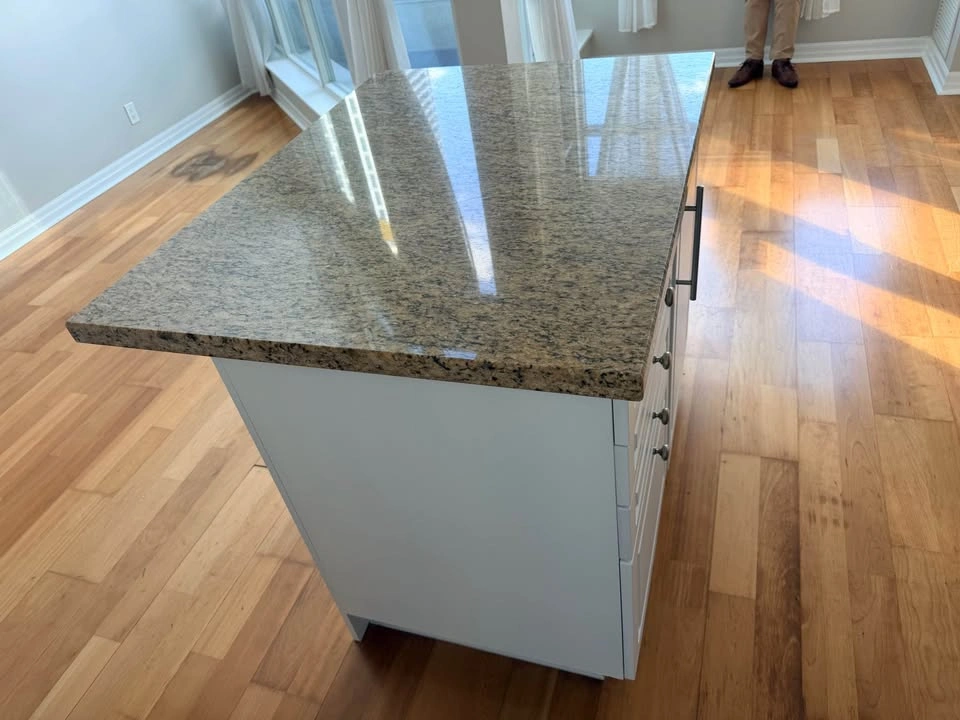 Freestanding Kitchen Island with Granite Countertop & Breakfast - photo 3