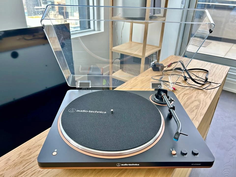 Audio-Technica AT-LP70XBT Bluetooth Turntable – Black/Bronze