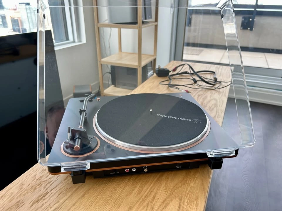 Audio-Technica AT-LP70XBT Bluetooth Turntable – Black/Bronze - photo 2