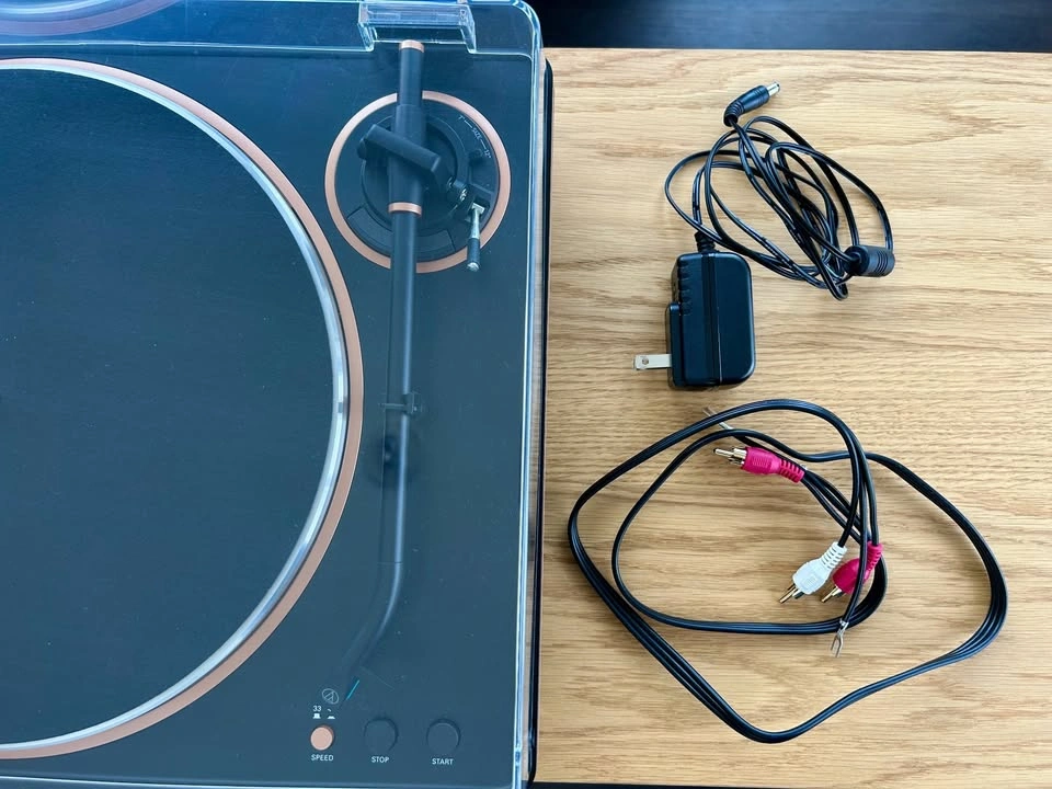 Audio-Technica AT-LP70XBT Bluetooth Turntable – Black/Bronze - photo 5
