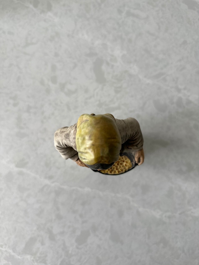 Vintage Capodimonte ceramic figurine. Hand painted. 3D stamped. - photo 5